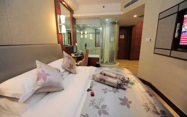 Universal House Hotel