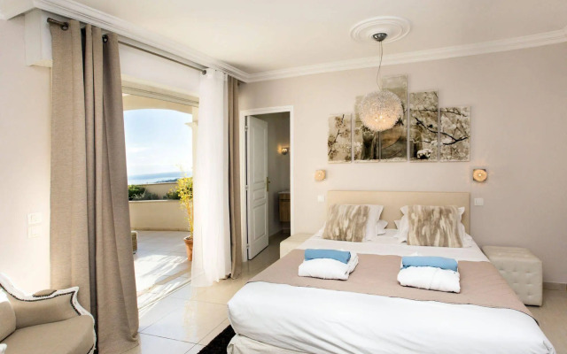 Villa Stephanie Guest House