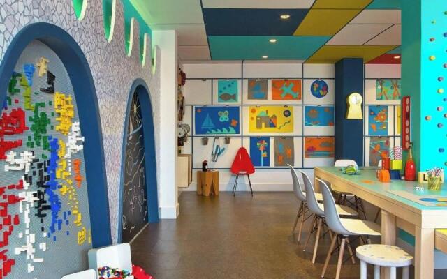 Le Meridien Ra Beach Hotel & Spa