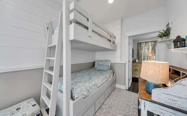 Seagrove Serenity