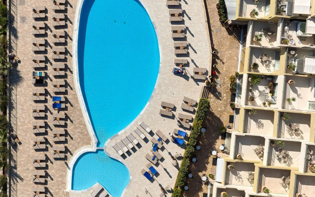Blue Marine Resort & Spa