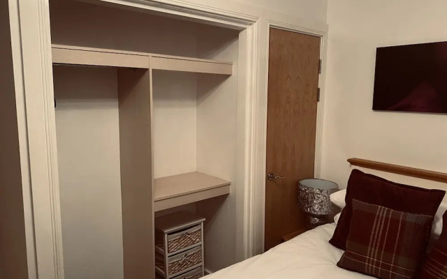 Beautiful 1-bed Apartment in Scarborough