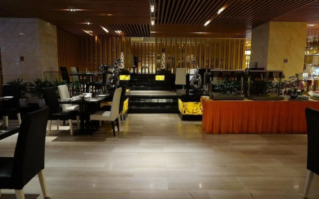 Manhattan Kinlen Hotel - Shishi