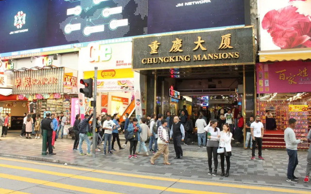 Marco Polo Hostel - Carlton Group of Hostels