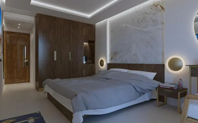 Coral Strand Smart Choice Hotel