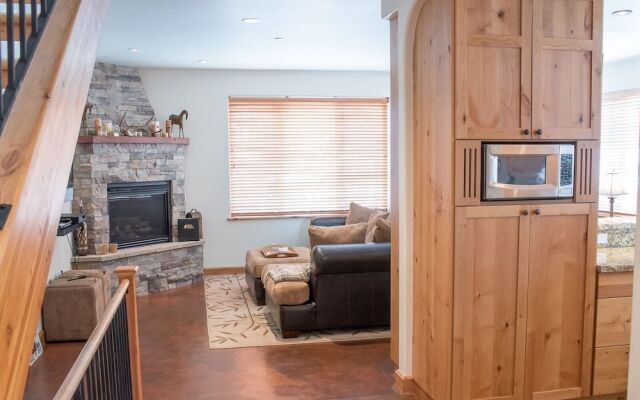 Pine Ridge By Redawning