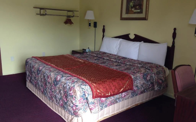 Royal Motel