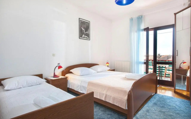 Apartments by the sea Podgora, Makarska - 2604