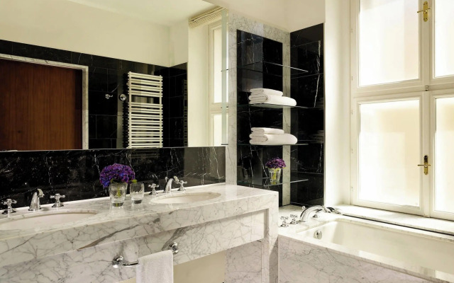 The Ritz-Carlton, Vienna