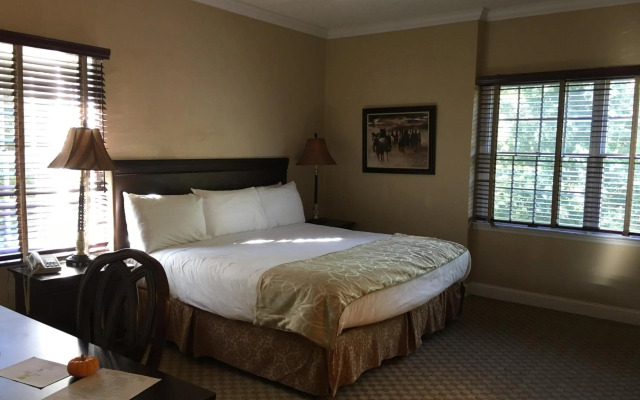 Colts Neck Inn Hotel