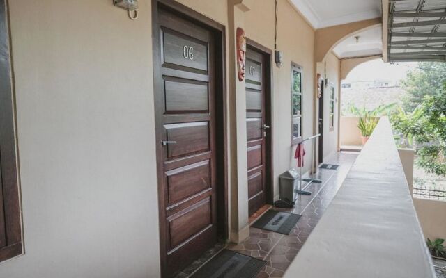 RedDoorz Syariah near Jamtos Jambi 2