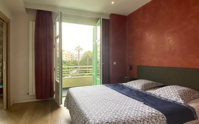 VICTOR HUGO - Modern and sunny, terrace, 2 baths