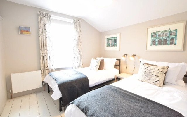 37 Stradbroke Road, Southwold