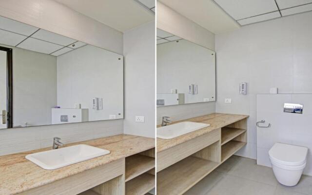 FabHotel Sapphire 83
