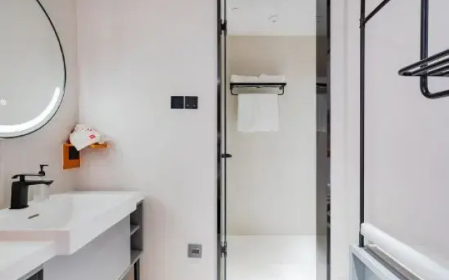 Ibis Changzhou Jintan Wuyue Plaza Hotel