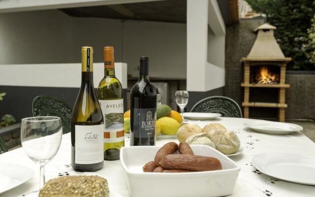 Top Floor With three Balconies