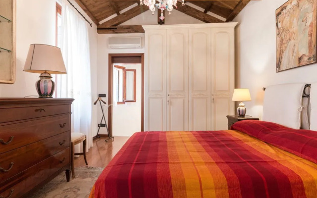 Serenissima Authentic Venice