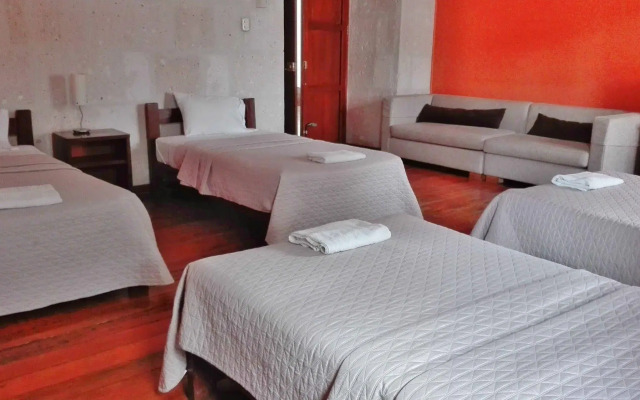 Casablanca Hostal