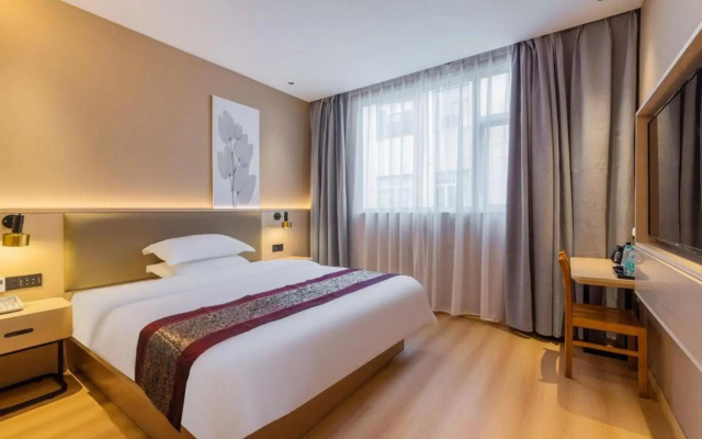 GreenTree Inn Express Hotel (Jinshan Avenue, Juyuanzhou Metro Station)