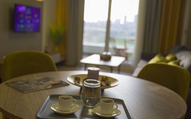 Exclusive1 1apartment With Terrace - Core Living