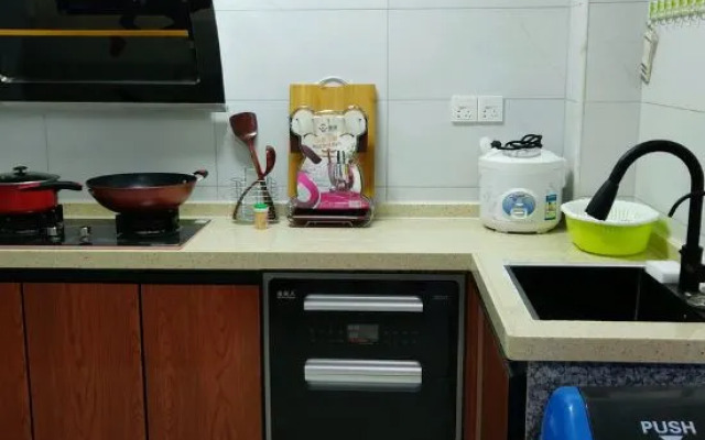 Nanning Langji Tianya Sensen Apartment