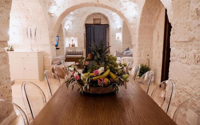 Luxury Trulli Terrarossa With Pool