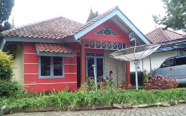 Villa Kota Bunga Teratai