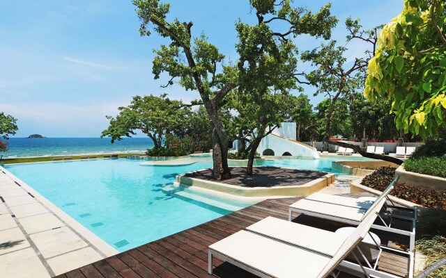 Luxury Beachfront Condo Hua Hin