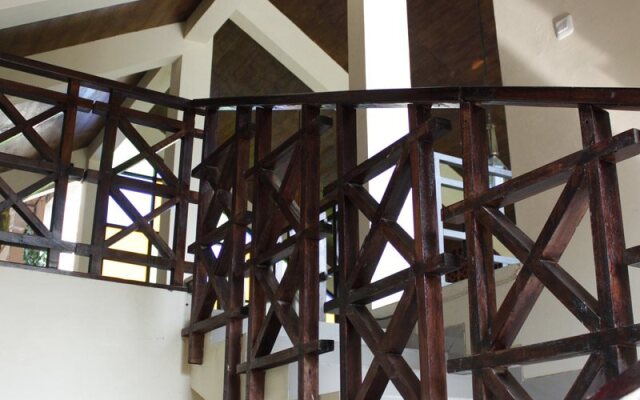 Omah Njonja Bed & Brasserie