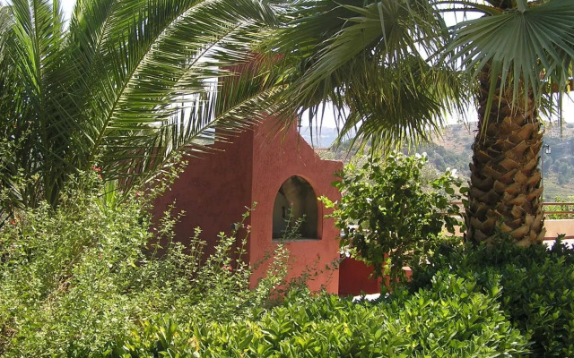 Stratos Villas