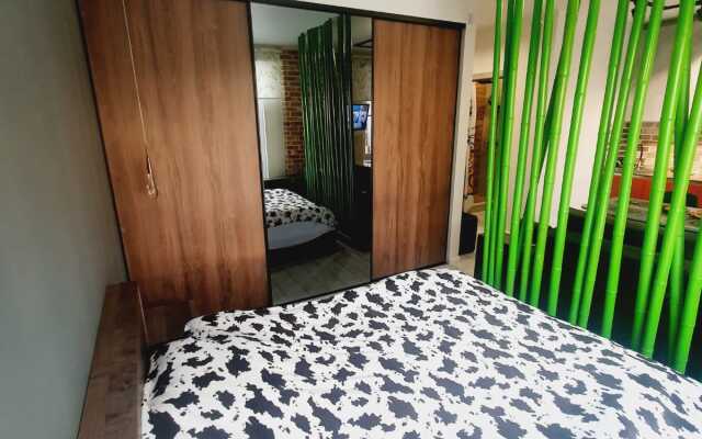Marsel S Basseynom Apartaments