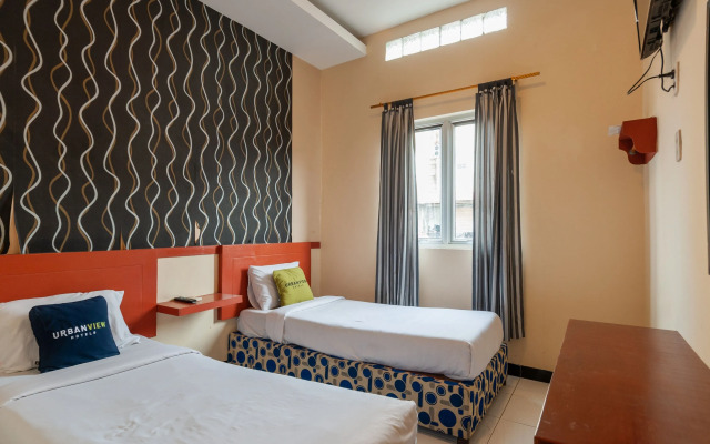 Urbanview Hotel Syariah Residence Medan