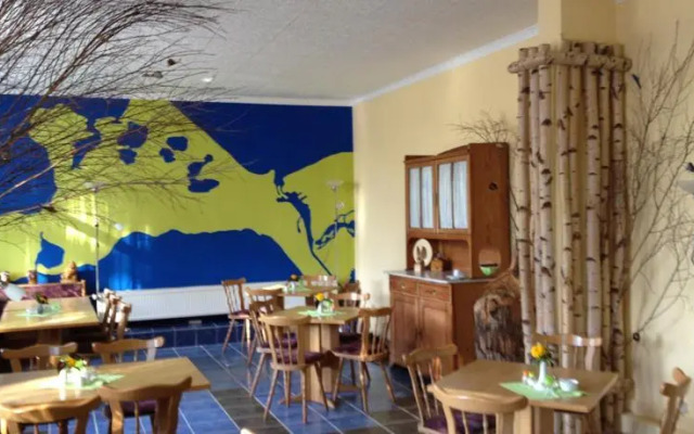 Lindenhof Liepgarten - Pension & Gaststätte