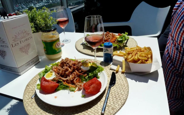 Appartement Cousteau - Terras, Zeezicht, Marina