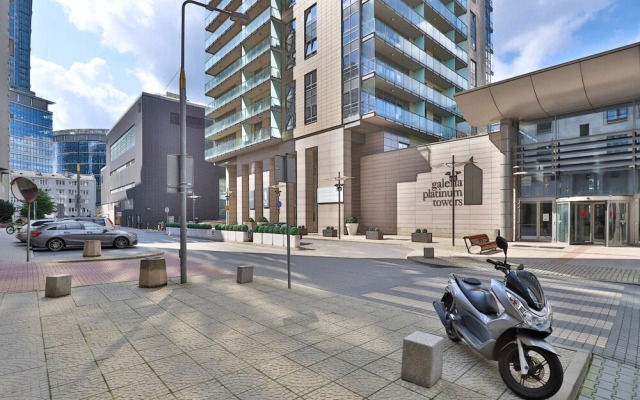 Platinum Towers Grzybowska by Renters