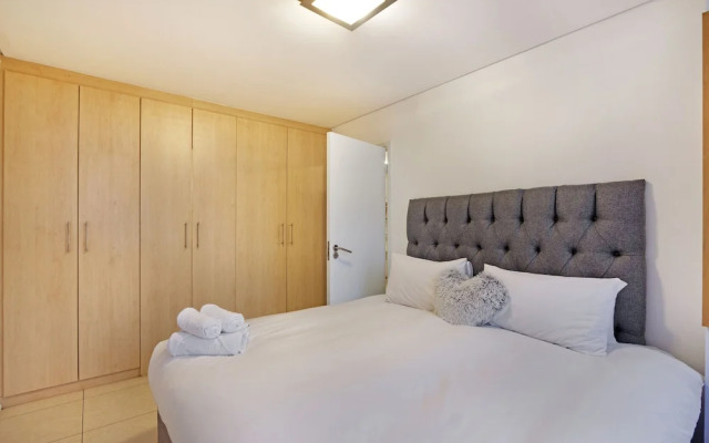Fountain Suite 906