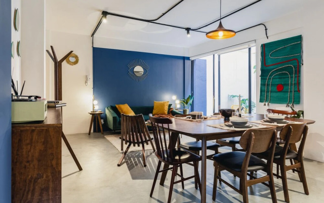 Cozy & Hip Roma Apt with 2 Private Terraces!