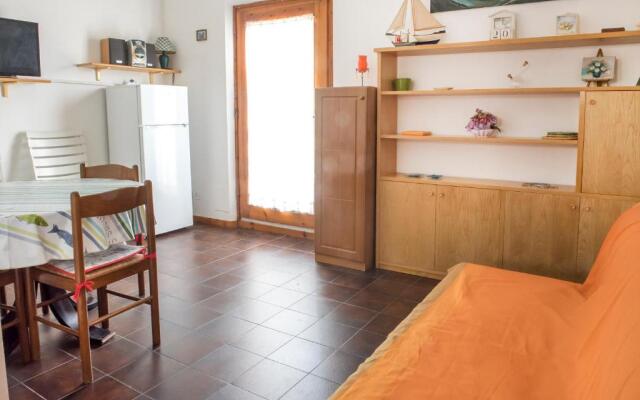 M283 - Marcelli, bilocale a 200mt dal mare