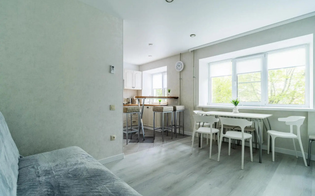 На Сутки на улице Урицкого 6