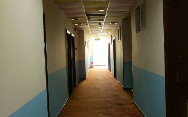 Selina Holiday Hotel Minzhi Branch