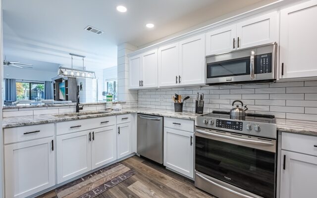 Beachwalk Villa 5202