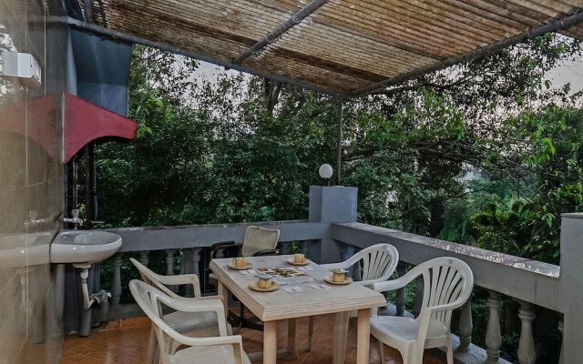 Oyo 23069 Home Superb 4Bhk Lonavala