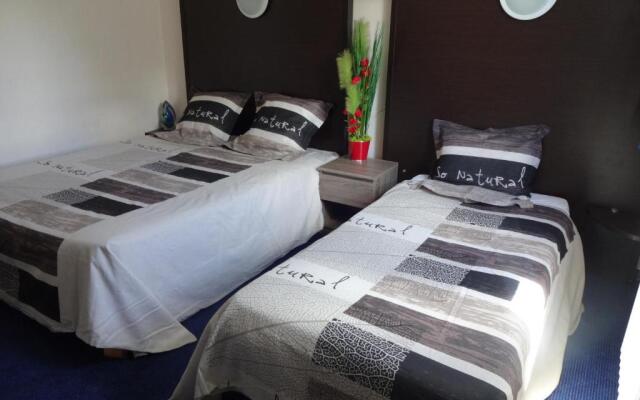 Hôtel le Terminus et son restaurant Côte à Côte