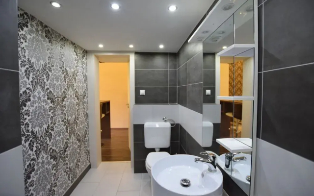 Vaci Street Apartment