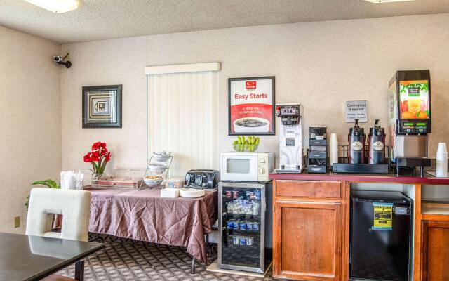 Econo Lodge Southeast Portland