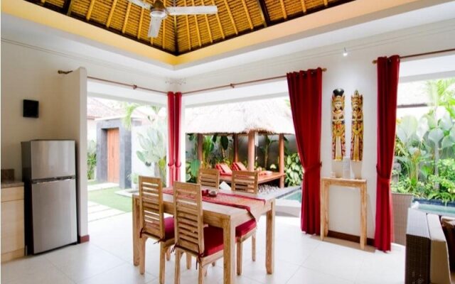 Villa Warna Warni