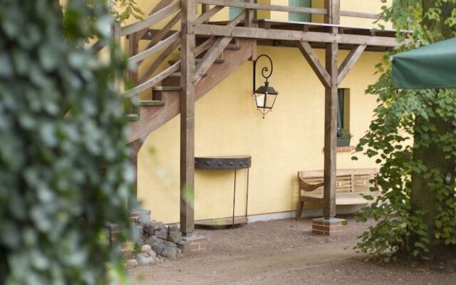 Zum Hauenden Schwein