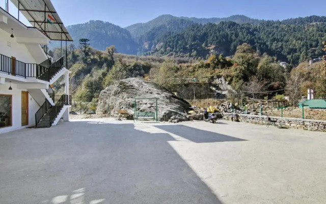 Oyo Flagship 703704 Hotel Beas River Retreat