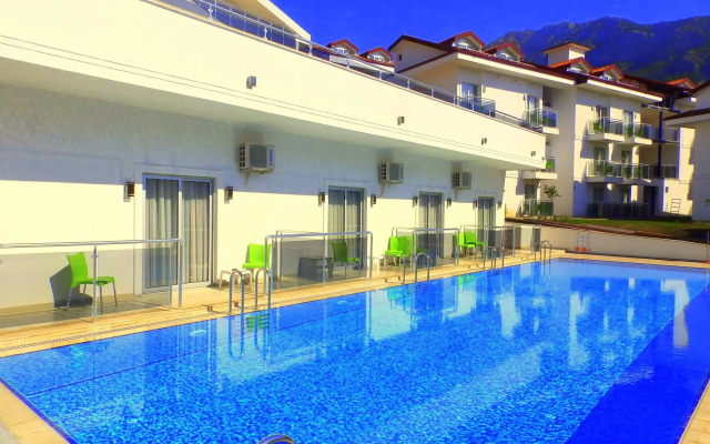 Sunshine Holiday Resort