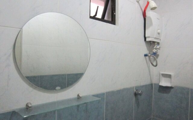 Iloilo Budget Inn - Valeria